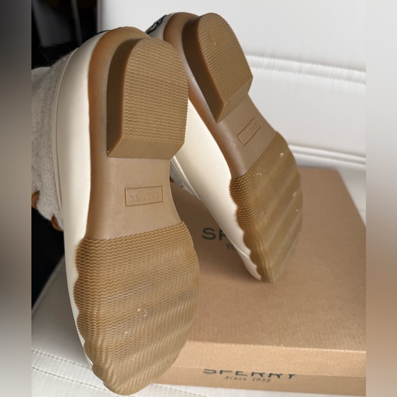 Sperry Saltwater Duck Boots Size 5 Ivory Wool Waterproof Winter Booties - Picture 3 of 10